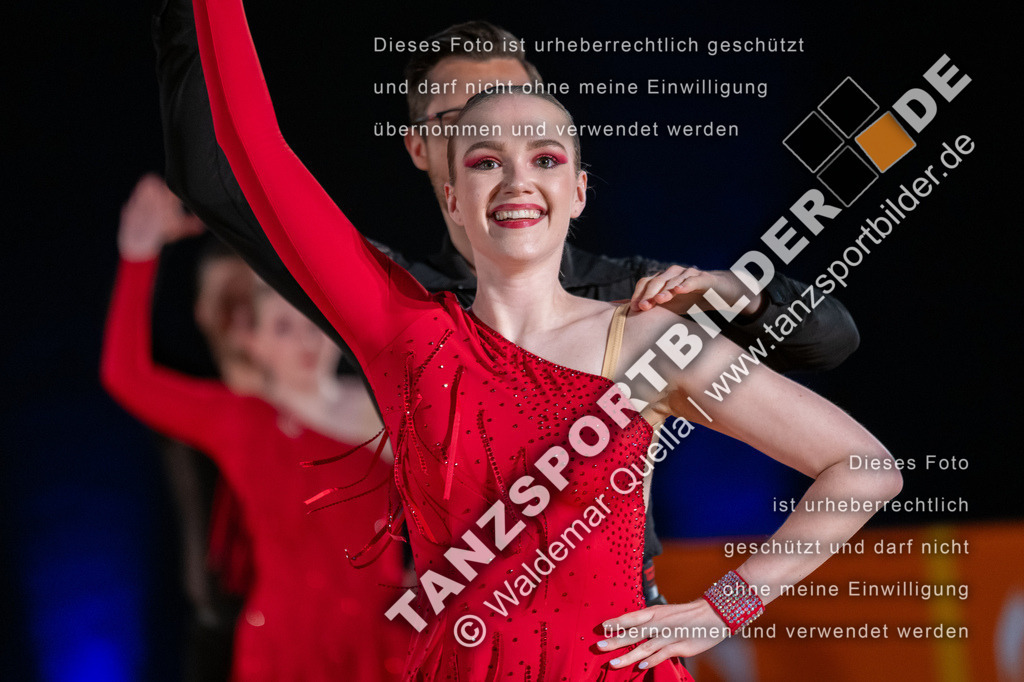 20250503-00997 | Hier finden Sie Tanz Bilder vom Latein und Standard Formationen tanzen. Sportbilder vom Tanzsport. Schöne Fotos und von Weltmeisterschaft, Europameisterschaft, Bundesliga, Regionalliga, Oberliga und Landesliga sowie von GOC Stuttgart, DanceComp, WM Bremen