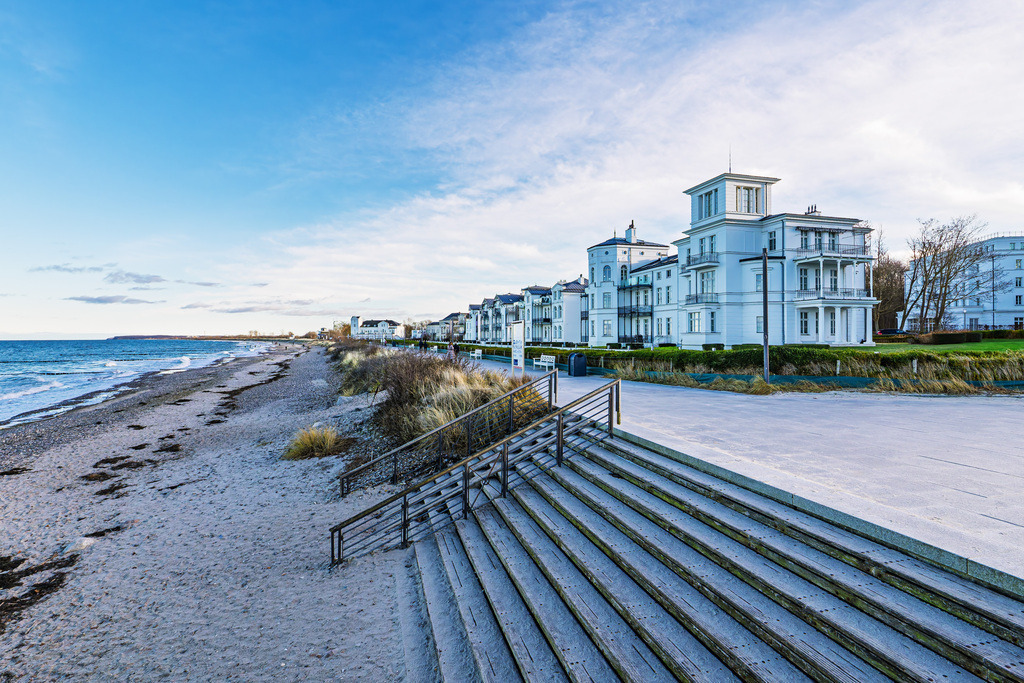 Blick auf den Strand und die Promenade von Heiligendamm | Blick auf den Strand und die Promenade von Heiligendamm.