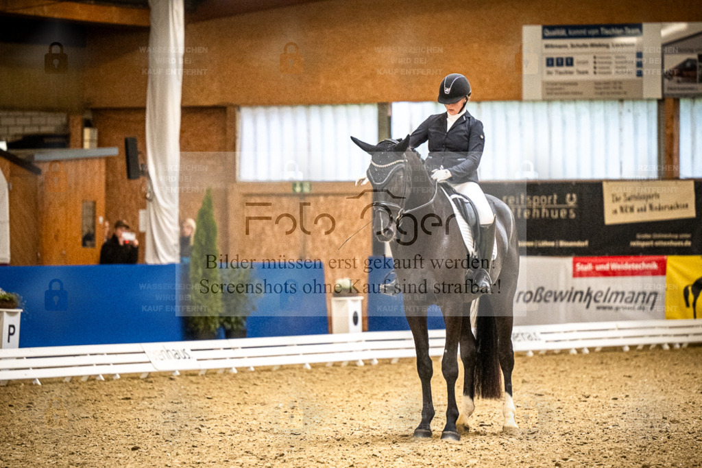 DOS_1431 | Entdecke hochwertige Reitturnierfotos von Foto Oger. Professionell, emotional und authentisch – jetzt Lieblingsmomente im Shop bestellen. - Realisiert mit Pictrs.com