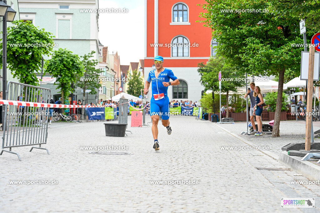 SZI_5504 | Stadttriathlon Erding 2025. #yourpictrs #sportshot_your_pictrs @Sportshotphotography #stadttriathlonerding Copyright: www.sportshot.de
