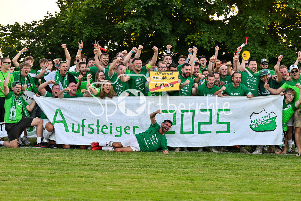 FC Emersacker - VfL Westendorf | Professionelle Sportfotos aus den Bereichen Fußball, Eishockey, Handball und vieles mehr. Ob Sieg oder Niederlage