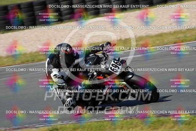 2025_08_31_PBK_36065 | Sportfotografie; SlowMotion; Video; Rennstrecke; Hafeneger; RSE; Speer; Trackday; Motorsportarena; Hockenheimring; Brno; Most; Barcelona; Valencia, Benny; Kaetzmer;