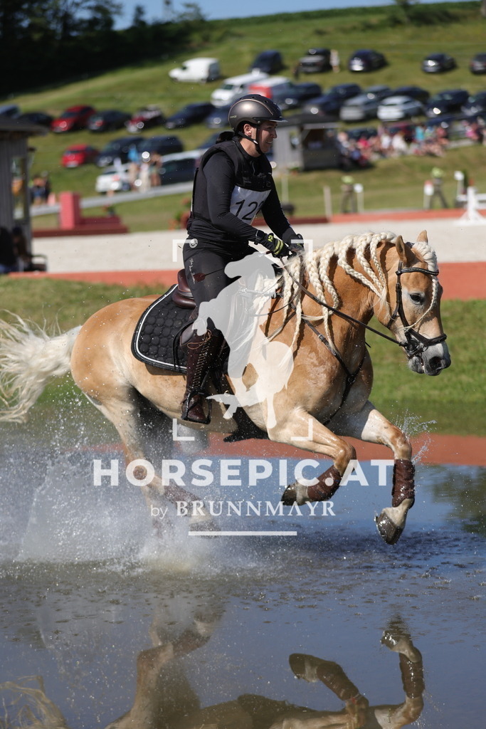 0P6A6145 | Willkommen bei Brunnmayr - Design & Fotografie – Ihrem Spezialisten für Reitturniere und Pferdeveranstaltungen in Oberösterreich, Salzburg und Bayern! Seit über 17 Jahren sind wir leidenschaftlich dabei.