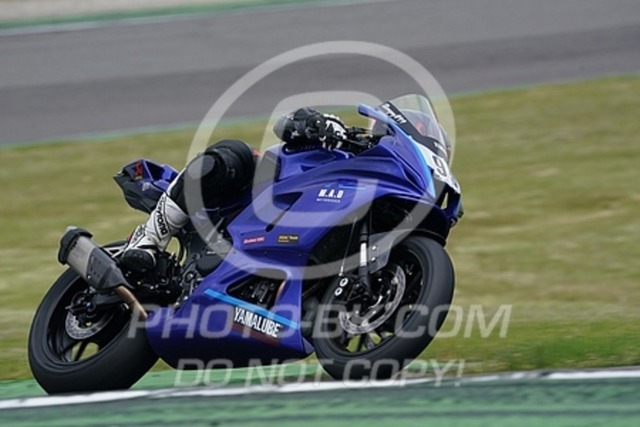 2023_05_01_PBK_29379 | Sportfotografie; SlowMotion; Video; Rennstrecke; Hafeneger; Speer; Racing; RSE; BMW; CBO; Trackday; Motorsportarena; Hockenheimring; Brno; Most; Barcelona; Valencia