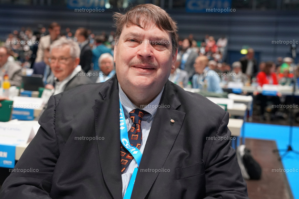 Bernd Posselt (3) | Metropolico