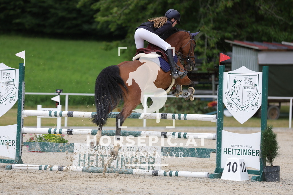 0P6A3790 | Willkommen bei Brunnmayr - Design & Fotografie – Ihrem Spezialisten für Reitturniere und Pferdeveranstaltungen in Oberösterreich, Salzburg und Bayern! Seit über 17 Jahren sind wir leidenschaftlich dabei.