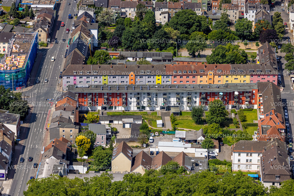 Hamm240706510 | Luftbild, Reihenhaius-Mietshäuser mit farbiger Fassade, Goethestraße B63 Ecke Alleestraße, Mitte, Hamm, Ruhrgebiet, Nordrhein-Westfalen, Deutschland