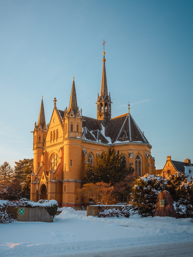 Helmstedter Str.  | Entdecke exklusive Fotokunst aus Braunschweig: Bildband, Leinwände, Postkarten, Kalender, digitale Downloads & Bildlizenzen. Jetzt im offiziellen Beautiful Braunschweig Shop! - Realisiert mit Pictrs.com