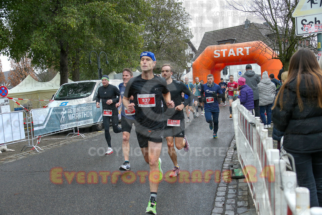 251130_1141_EX1_8245 | Sportfotografie im Rhein-Sieg Kreis, Köln, Bonn, NRW, Rheinland Pfalz, Hessen, etc. Unser Tätigkeitsfeld umfasst den Laufsport vom Volkslauf über den Marathon, Duathlon, Triathon bis zum Ultralauf wie Kölnpfad Ultra oder Schindertrail.