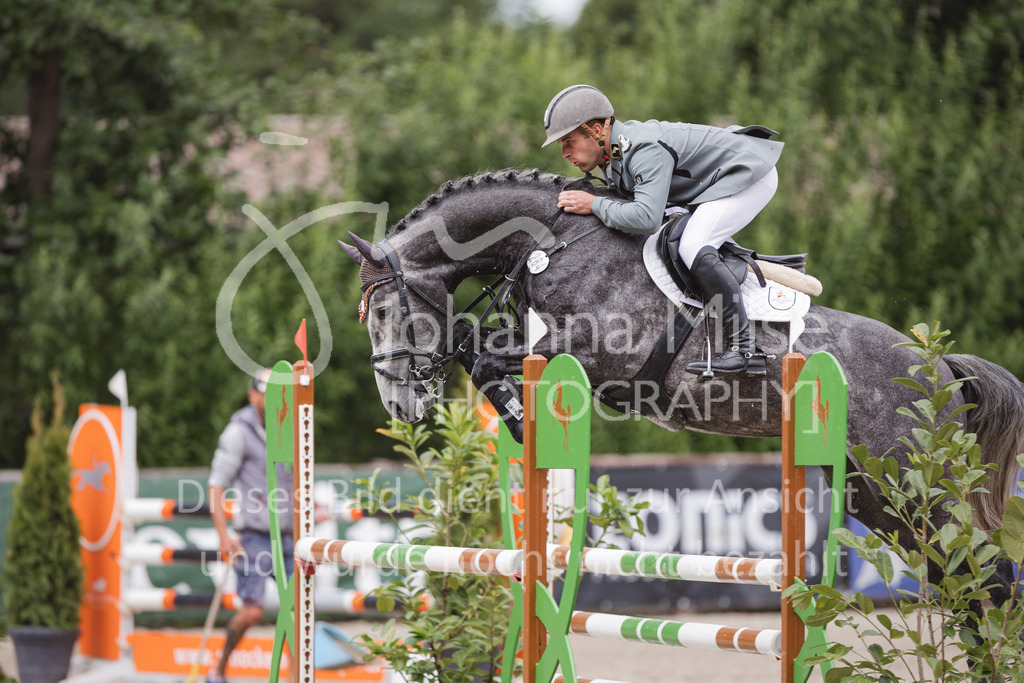 220614_Mühlen_SprPfL-515 | Late Entry Mühlen
Springpferdeprüfung Kl.L 4-7j. gl. Einlaufprüfung für 5j.Pferde
14.06.2022