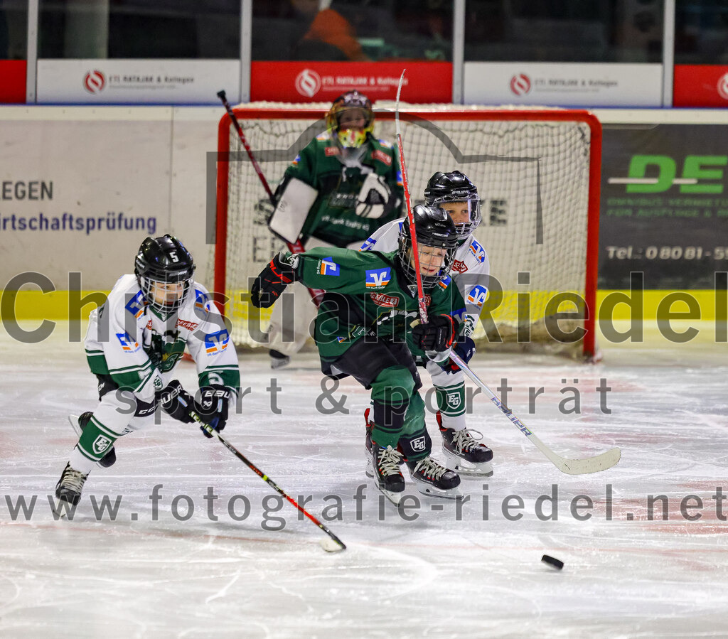 2025-12-14_104_TSV_Erding_gegen_ECDC_Memmingen_Indians | Erding, Deutschland, 14.12.2025:Eishockey, Oberliga Süd 2025 / 2026, 26. Spieltag, TSV Erding gegen ECDC Memmingen Indians, Endergebnis: 1:2Foto: Christian Riedel / fotografie-riedel.net
