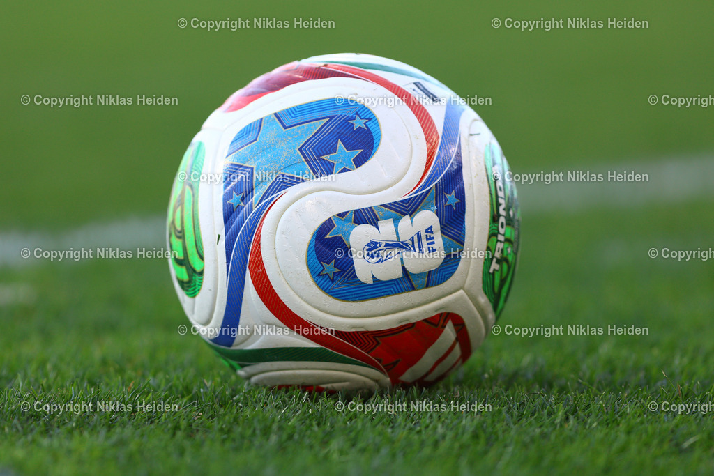 NH_DeutschlandU21_NordirlandU21_U21EMQualifikation_27032026 | Spielball bei der U21-Nationalmannschaft.Fußball I Junioren I U21-EM-Qualifikation I Saison 2025-2026 I 8. Spieltag I Deutschland U21 - Nordirland U21 I 27.03.2026 I Eintracht-Stadion