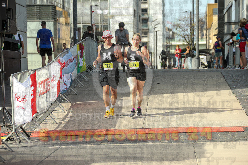 250920_1544_EX1_0582 | Sportfotografie im Rhein-Sieg Kreis, Köln, Bonn, NRW, Rheinland Pfalz, Hessen, etc. Unser Tätigkeitsfeld umfasst den Laufsport vom Volkslauf über den Marathon, Duathlon, Triathon bis zum Ultralauf wie Kölnpfad Ultra oder Schindertrail.