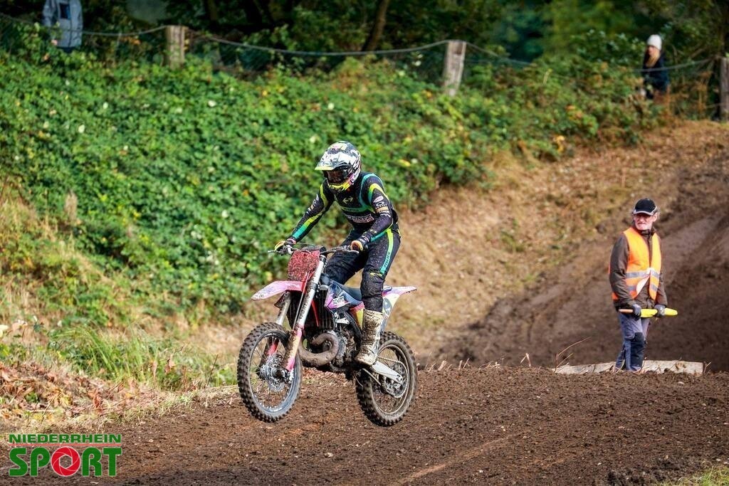 OpenTrack2024_Sonntag_Experten_099 | Bildergalerie von Sport-Ereignissen aber auch von weiteren spannenden Dingen - nicht nur vom Niederrhein. In Anlehnung an den bekannten Spruch von Hanns Dieter Hüsch heißt das Motto: "Niederrhein ist überall".  - Realisiert mit Pictrs.com