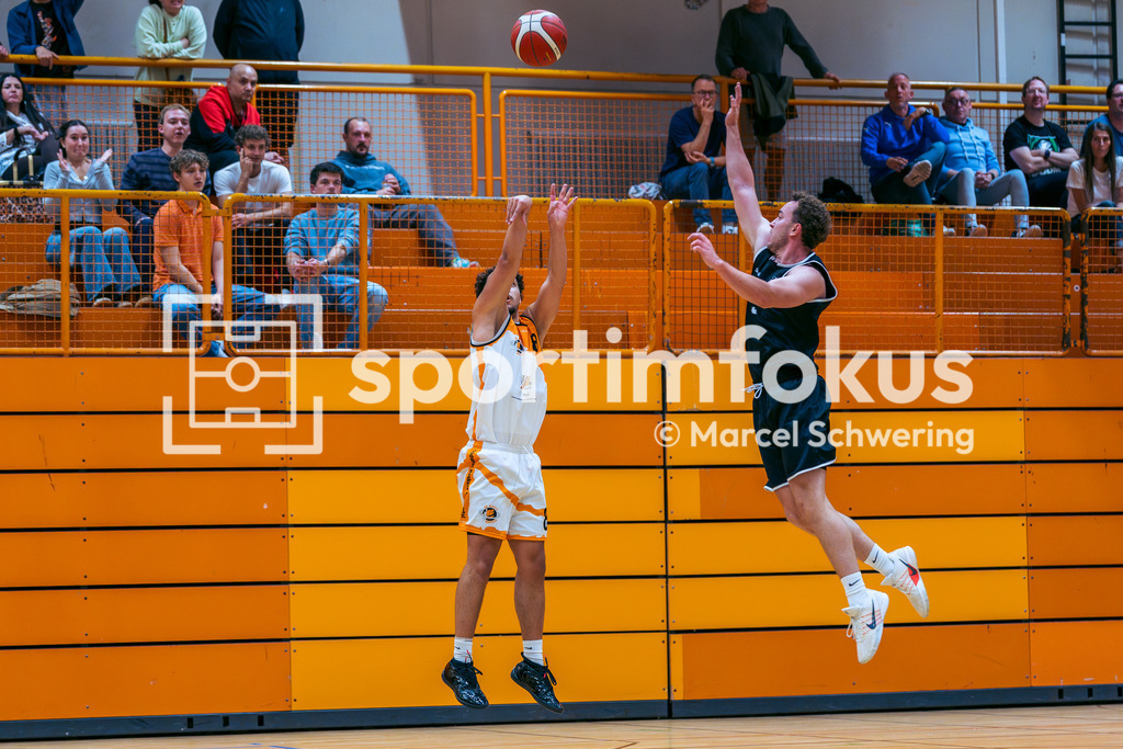 Südwest Baskets Wuppertal – SC Fast-Break Leverkusen | 2. Regionalliga 1 Herren: Südwest Baskets Wuppertal gegen SC Fast-Break Leverkusen, Wuppertal, 19.09.2026. Endstand: 82:71. sportimfokus / Marcel Schwering - Realisiert mit Pictrs.com