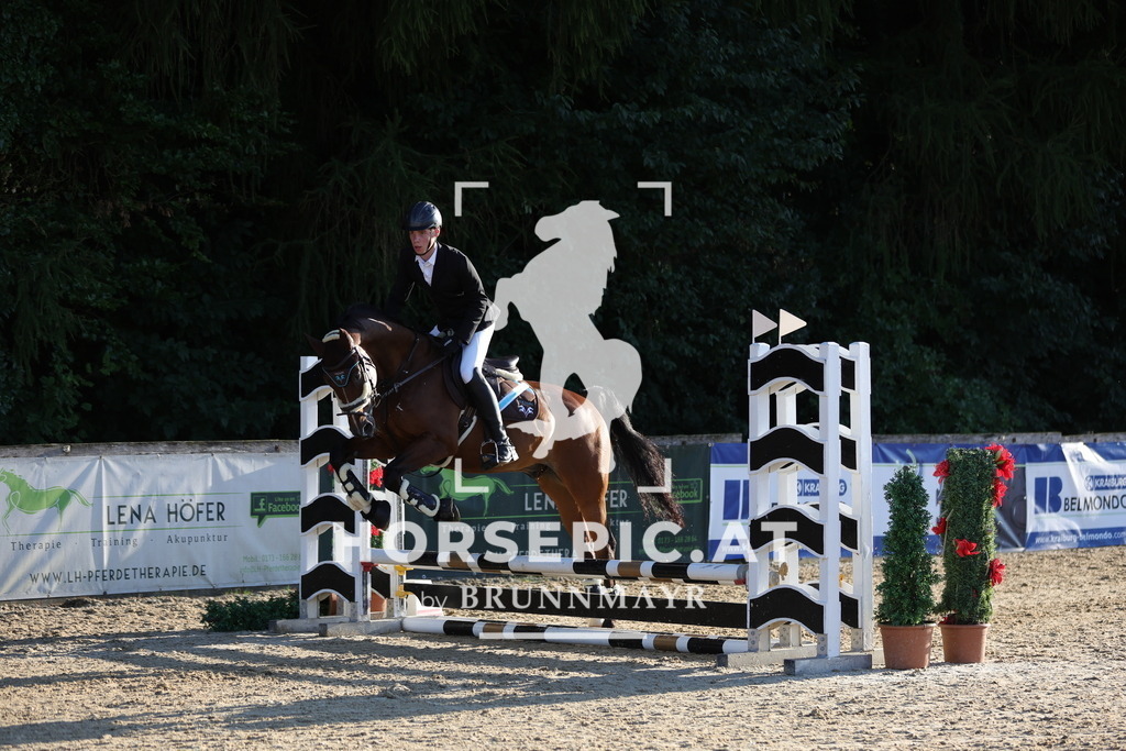 0P6A6626 | Willkommen bei Brunnmayr - Design & Fotografie – Ihrem Spezialisten für Reitturniere und Pferdeveranstaltungen in Oberösterreich, Salzburg und Bayern! Seit über 17 Jahren sind wir leidenschaftlich dabei.