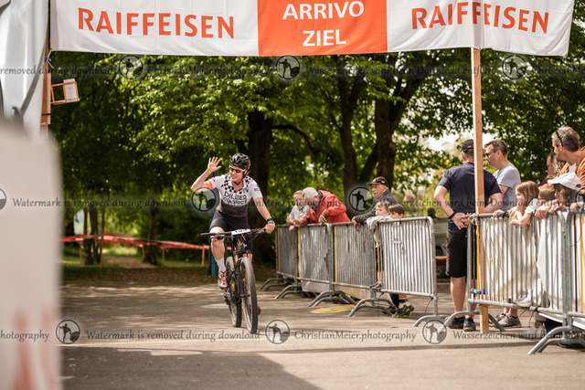 Eierlesen 2026 | Sie wurden bei einem Event oder Sportanlass fotografiert? Hier finden sie ihre Bilder! - Realisiert mit Pictrs.com