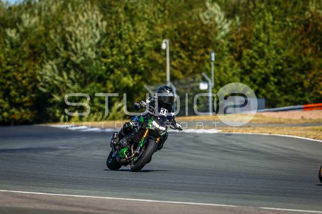 0031-260814BB-013_31 | Deine Full-Service-Agentur für ✔️Videoproduktionen und ✔️Motorsportfotografie Jetzt Angebot anfragen!