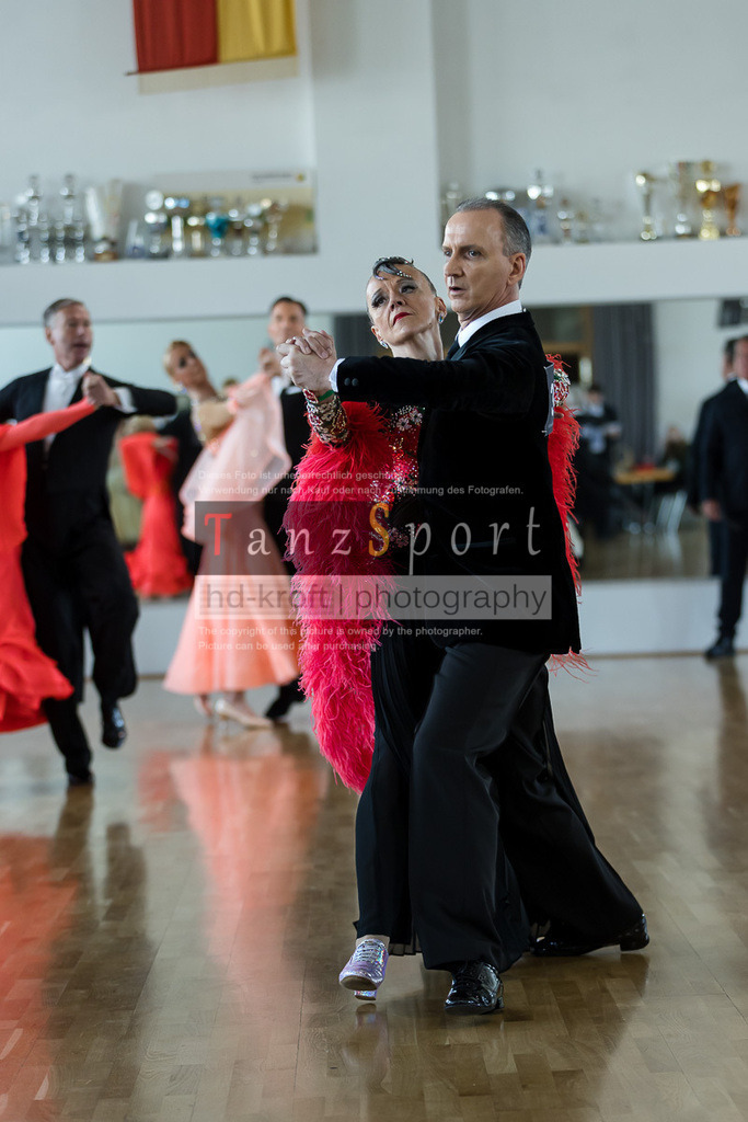 20240525_RL-Masters3-Std_4467 | Tanzsportbilder, Standardtanz, Lateintanz, WDSF, DTV, LTVB, dancecomp, goc, hessen tanzt, blaues band der spree, walzer, tango, wiener walzer, slowfox, quickstepp, samba, rumba, cha-cha-cha, paso doble. jive, hd-kroft photography, turniertanzsport