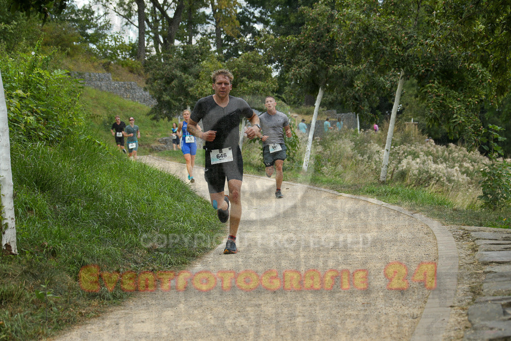 250824_1425_EX1_6162 | Sportfotografie im Rhein-Sieg Kreis, Köln, Bonn, NRW, Rheinland Pfalz, Hessen, etc. Unser Tätigkeitsfeld umfasst den Laufsport vom Volkslauf über den Marathon, Duathlon, Triathon bis zum Ultralauf wie Kölnpfad Ultra oder Schindertrail.