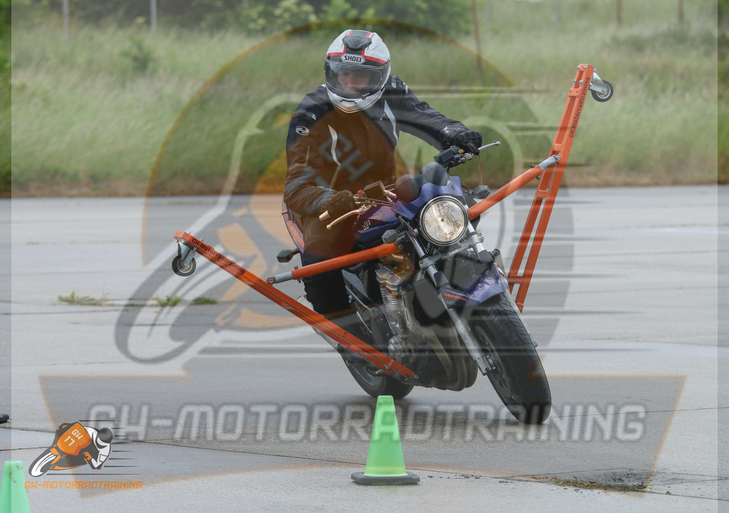 IMG_0147 | gh-motorradtraining-foto.de - Realisiert mit Pictrs.com