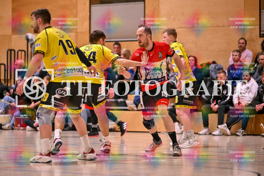 GER, SG Maulburg/Steinen - SG Koendringen/Teningen 2, Handball, Landesliga, 21. Spieltag, Saison 2023/2024, 23.03.2024 | Daniel Winkelbeiner (SG Maulburg/Steinen, #15) hat das Geschehen im Blick

GER, SG Maulburg/Steinen - SG Koendringen/Teningen 2, Handball, Landesliga, 21. Spieltag, Saison 2023/2024, 23.03.2024

Foto: TH Fotografie/Thomas Hess