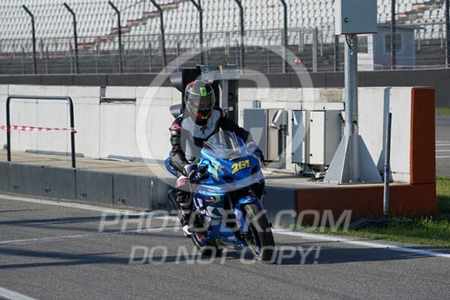 2022_05_09_PBK_25813 | Sportfotografie; SlowMotion; Video; Rennstrecke; Hafeneger; Speer; Racing; RSE; BMW; CBO; Trackday; Motorsportarena; Hockenheimring; Brno; Most; Barcelona; Valencia