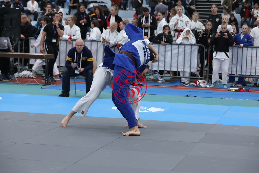 1J7A2632 | Fotos vom Adler Cup - Pictures from Adler Cup

Hier findet Ihr alle Eindrücke und großen Momente der Adler Cup Wochenenden. Here you will find all impressions and great moments of the Adler Cup weekends. - Realisiert mit Pictrs.com