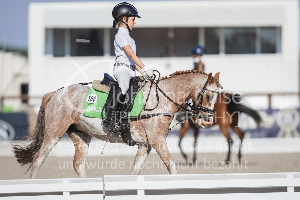 230610_ReiterWB-401 | Deine schönsten Turniermomente als professionelle Fotos! Entdecke hochwertige Pferdesport-Fotografie im Online-Shop. Jetzt Fotos finden & bestellen!