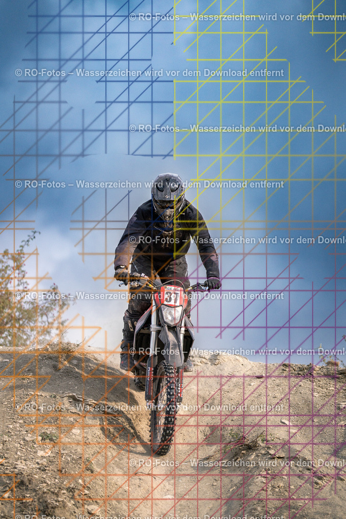 3 Lauf BadWindsheim 2026 -1617 | Sportfotografie von RO-Fotos: Motorsport, Motocross, Enduro, Laufveranstaltungen und Triathlon. Professionelle Fotos von Sportlern und Events. - Realisiert mit Pictrs.com