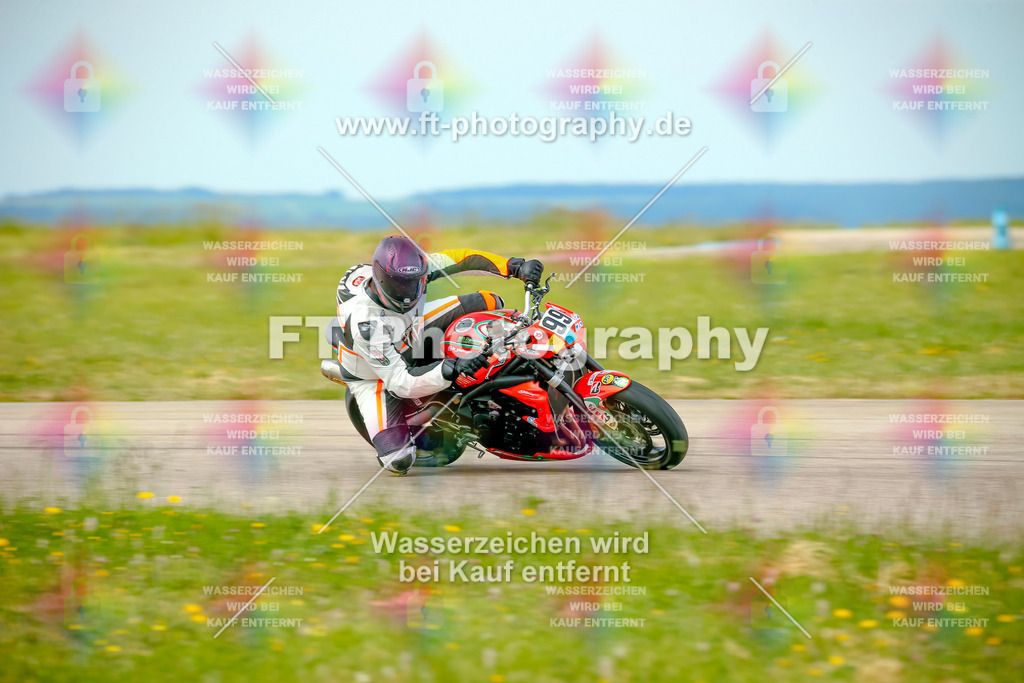 _MOT1300 | Hier findet Ihr Bilder von Touristenfahrten auf der Nürburgring Nordschleife oder von anderen Veranstaltungen die ich besucht habe. Viel Spass beim Durch Schauen 