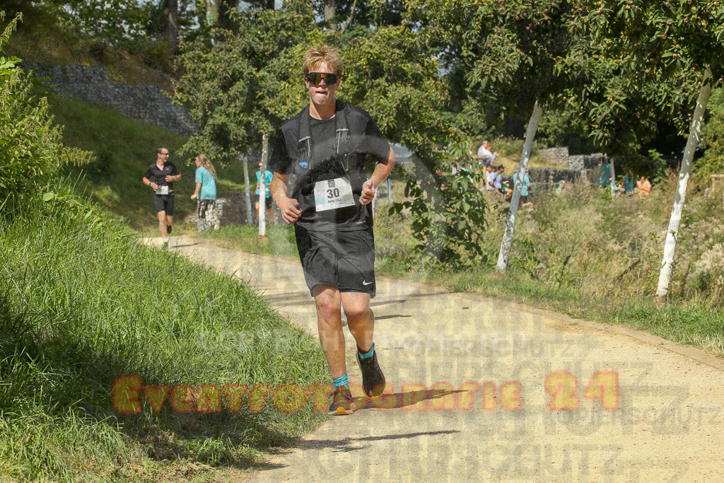 250824_1245_EX1_0406 | Sportfotografie im Rhein-Sieg Kreis, Köln, Bonn, NRW, Rheinland Pfalz, Hessen, etc. Unser Tätigkeitsfeld umfasst den Laufsport vom Volkslauf über den Marathon, Duathlon, Triathon bis zum Ultralauf wie Kölnpfad Ultra oder Schindertrail.