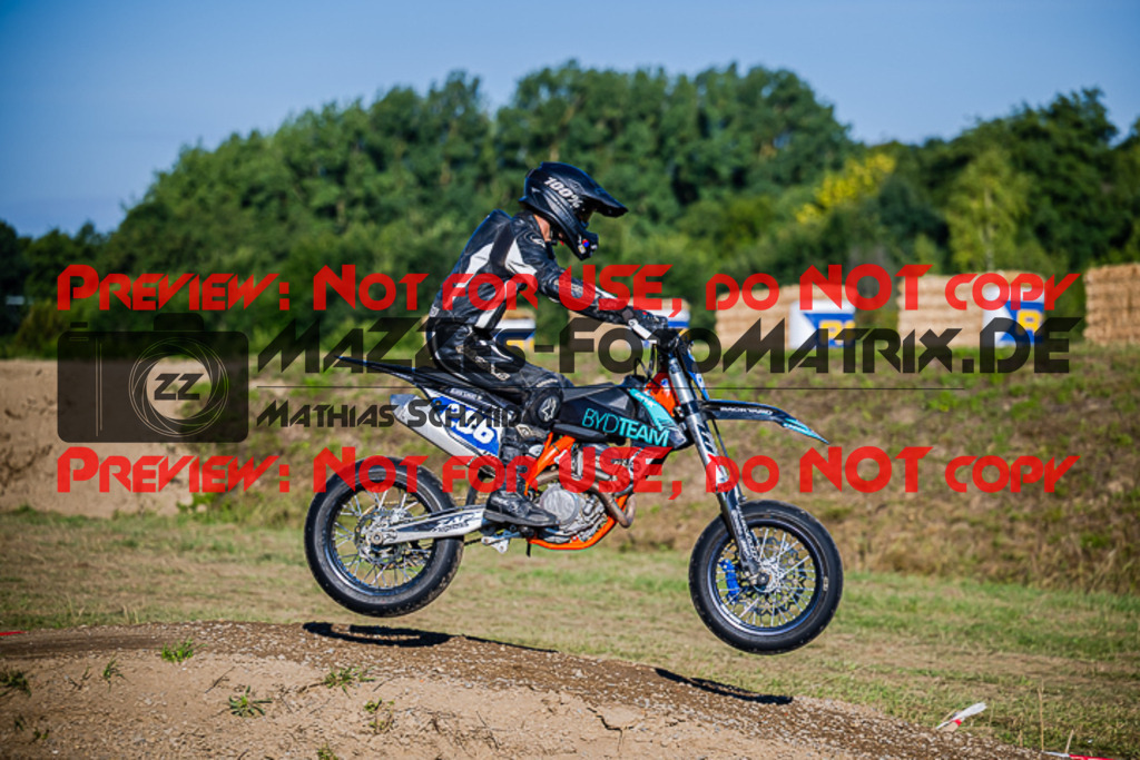 MaZZes_FotoMatrix_220904_2806 | S3