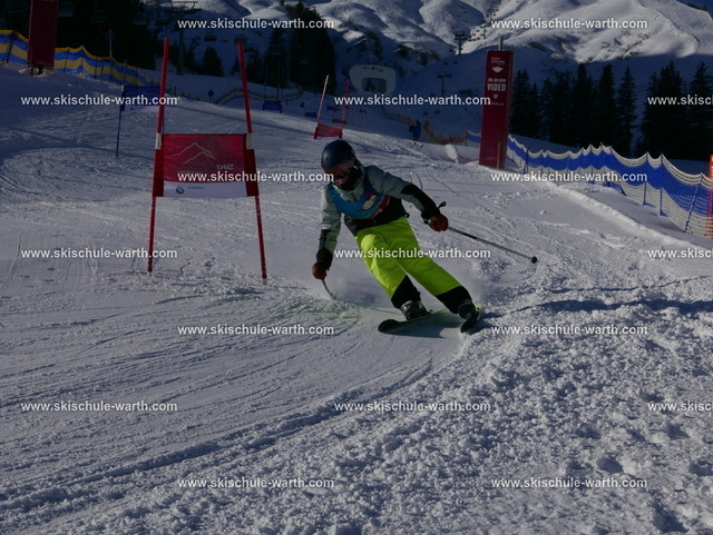 Alex (3) | Photos von der Skischule Warth - Realisiert mit Pictrs.com