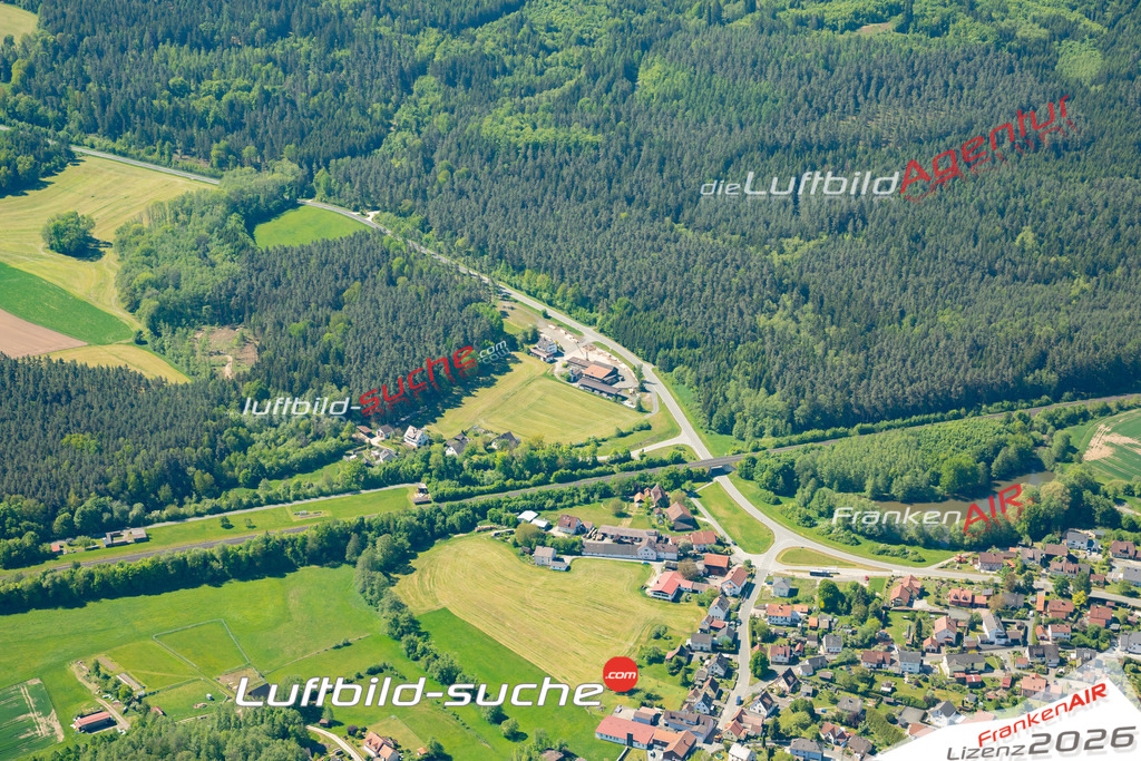 Engelmannsreuth Prebitz Bild- Das Luftbild wurde 2025 vom UL-Flugzeug heraus erstellt ( keine Drohne ) - Hochauflösende Luftaufnahme -Nicht vergleichbar mit Google Maps oder Satelittenbilder- Die Geschenkidee !Mit Lizenz und Bildrechte bestellbar