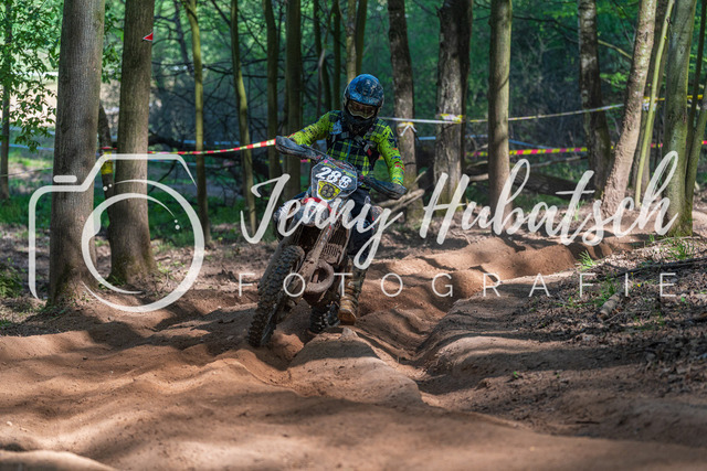 JHF.ECHT.3h.Sonntag.338 | jennyhubatsch-endurofotografie