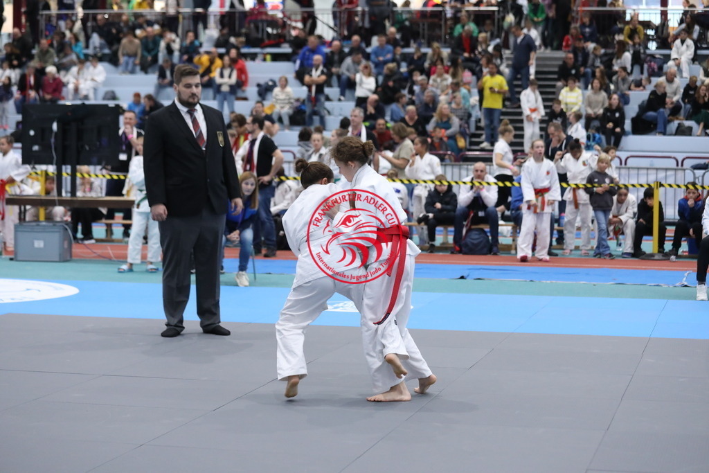 1J7A2289 | Fotos vom Adler Cup - Pictures from Adler Cup

Hier findet Ihr alle Eindrücke und großen Momente der Adler Cup Wochenenden. Here you will find all impressions and great moments of the Adler Cup weekends. - Realisiert mit Pictrs.com