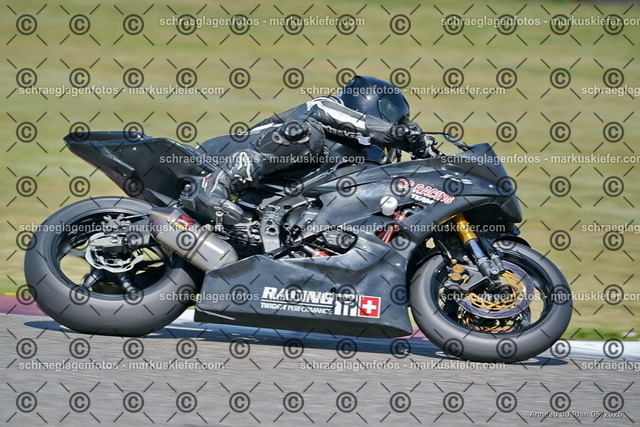 26BT02-0692 | markuskiefer.com - Realisiert mit Pictrs.com