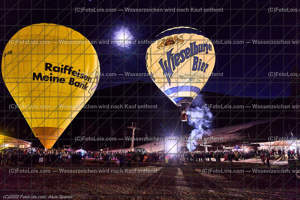 ALP0325_Nacht der Ballone_Lackenhof | (C)FotoLois.com, Alois Spandl, 'Nacht der Ballone' des Ballonclub ÖTSCHERLAND in Lackenhof/Weitental, gemeinsame Veranstaltung mit Tourismusverband ÖTSCHER, Mi 28. Dezember 2022.