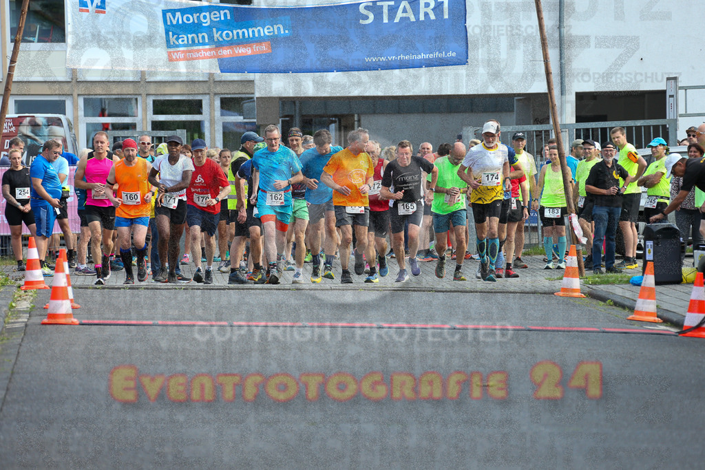 250801_1807_EX1_6388 | Sportfotografie im Rhein-Sieg Kreis, Köln, Bonn, NRW, Rheinland Pfalz, Hessen, etc. Unser Tätigkeitsfeld umfasst den Laufsport vom Volkslauf über den Marathon, Duathlon, Triathon bis zum Ultralauf wie Kölnpfad Ultra oder Schindertrail.