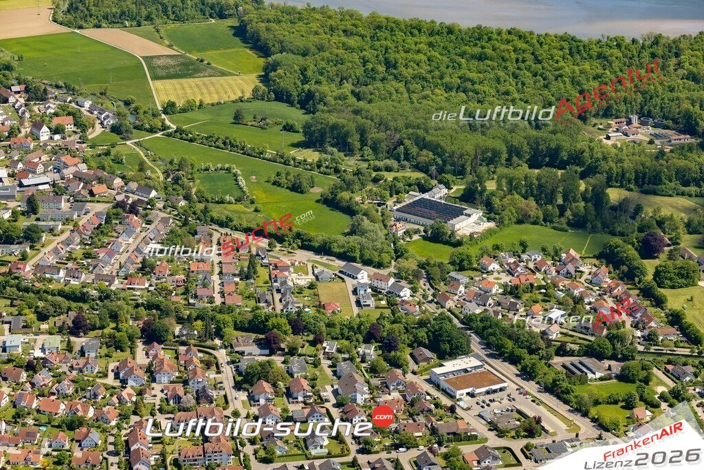 Luftaufnahme von  Gundelfingen an der Donau - Die Luftaufnahme wurde 2025 vom UL-Flugzeug heraus erstellt ( keine Drohne ) - Hochauflösende Luftaufnahme - für professionelle Ausdrucke geeignet. Die Geschenkidee !Mit Lizenz und Bildrechte bestellbar