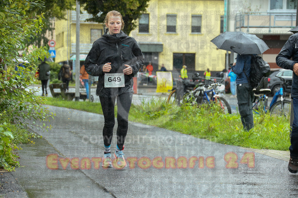 230806_1438_EX1_8734 | Sportfotografie im Rhein-Sieg Kreis, Köln, Bonn, NRW, Rheinland Pfalz, Hessen, etc. Unser Tätigkeitsfeld umfasst den Laufsport vom Volkslauf über den Marathon, Duathlon, Triathon bis zum Ultralauf wie Kölnpfad Ultra oder Schindertrail.