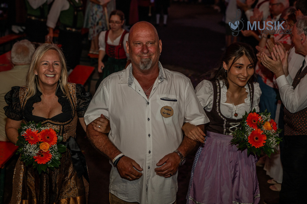 DSC_6058 | "Fussifoto.com – Ihr Ansprechpartner für hochwertige Fotografie! Entdecken Sie kreative Bilder und professionelle Dienstleistungen. Kontaktieren Sie uns für Ihre Projekte!"