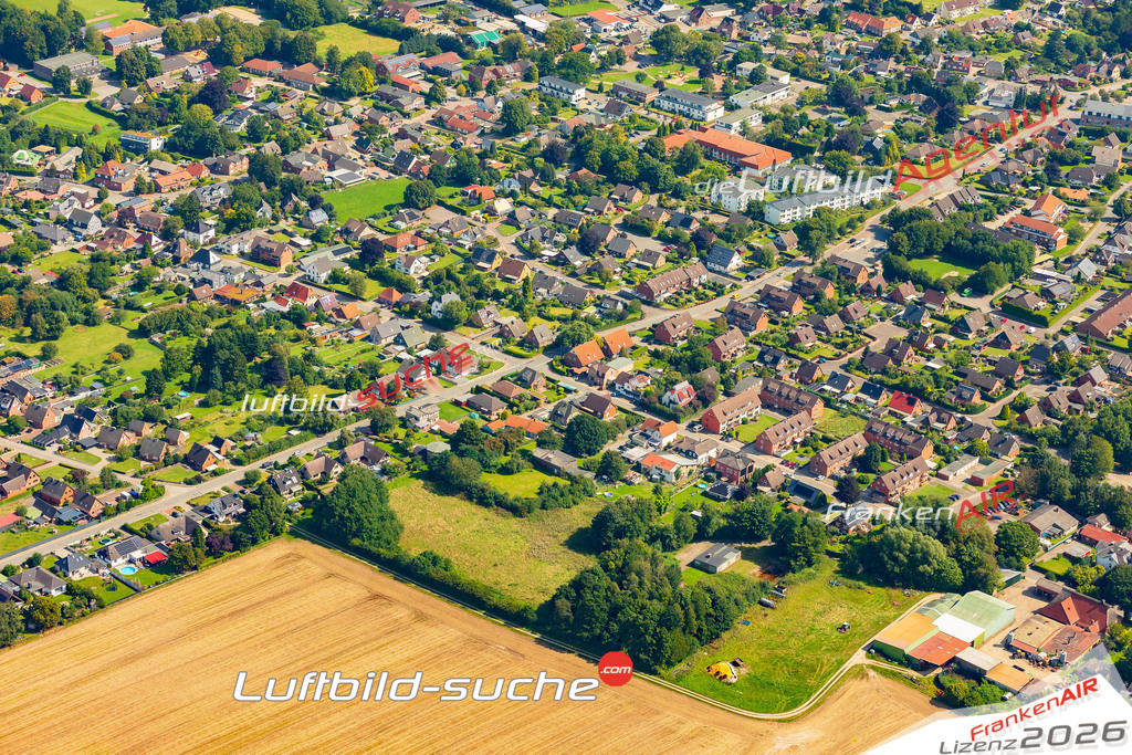 Luftaufnahme Bokelhorner Weg Wankendorf - Die Luftaufnahme wurde 2025 vom UL-Flugzeug heraus erstellt ( ohne Drohne ) - Hochauflösende Luftaufnahme - für professionelle Ausdrucke geeignet. Die Geschenkidee !Mit Lizenz und Bildrechte bestellbar