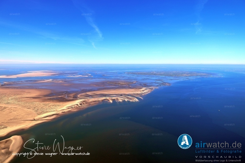 Luftbilder Sandbänke Norderoogsand, Japsand, Süderoogsand | Die Hallig Süderoog ist eine der zehn Halligen im nordfriesischen Wattenmeer und liegt im Schutzgebiet 1 des Nationalparks Schleswig-Holsteinisches Wattenmeer, zugleich UNESCO-Weltnaturerbe.