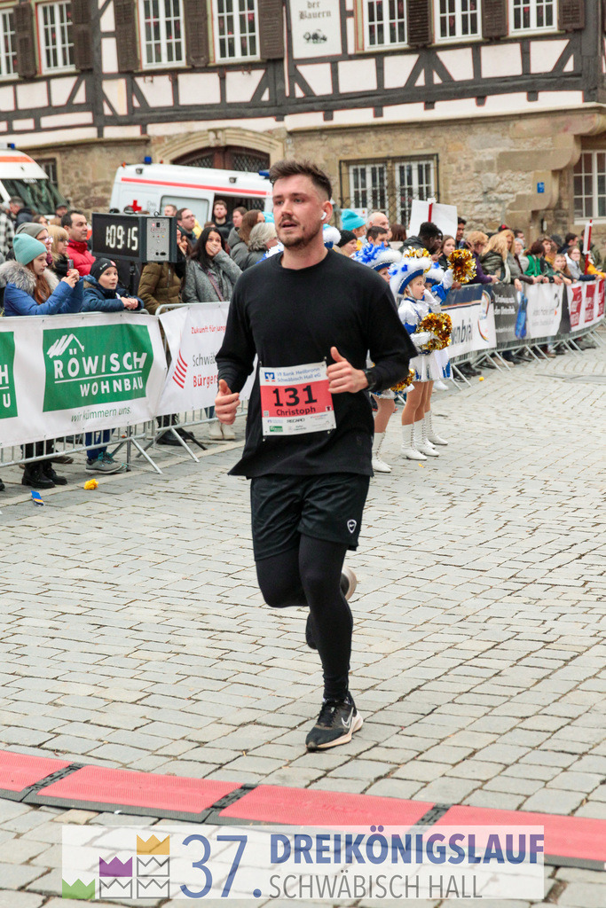 VR Bank Hauptlauf 10000m | 3 Koenigslauf 2023 - Realisiert mit Pictrs.com