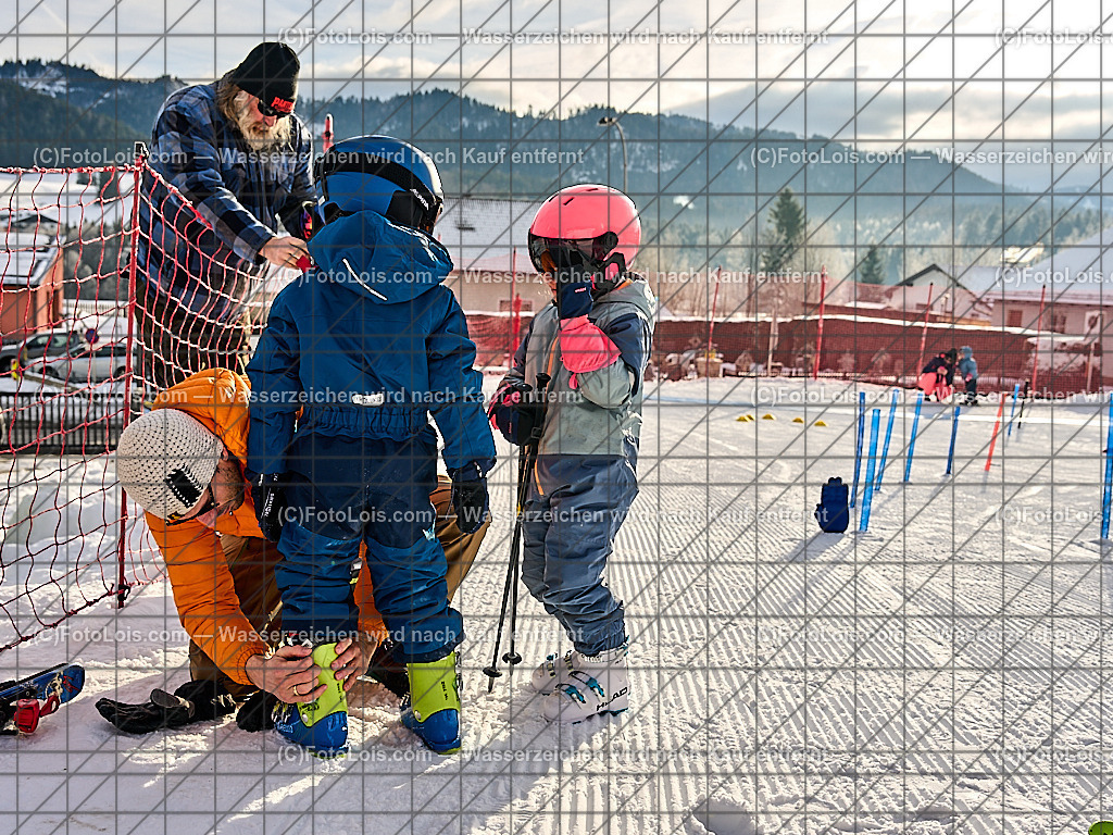 _ALP8695_Neujahrs-Skikurs | Ski- und Snowboardschule Haginger beim NEUJAHRS-Skikurs 2026, Kursabschlussrennen am Mo 5. Jänner 2026.