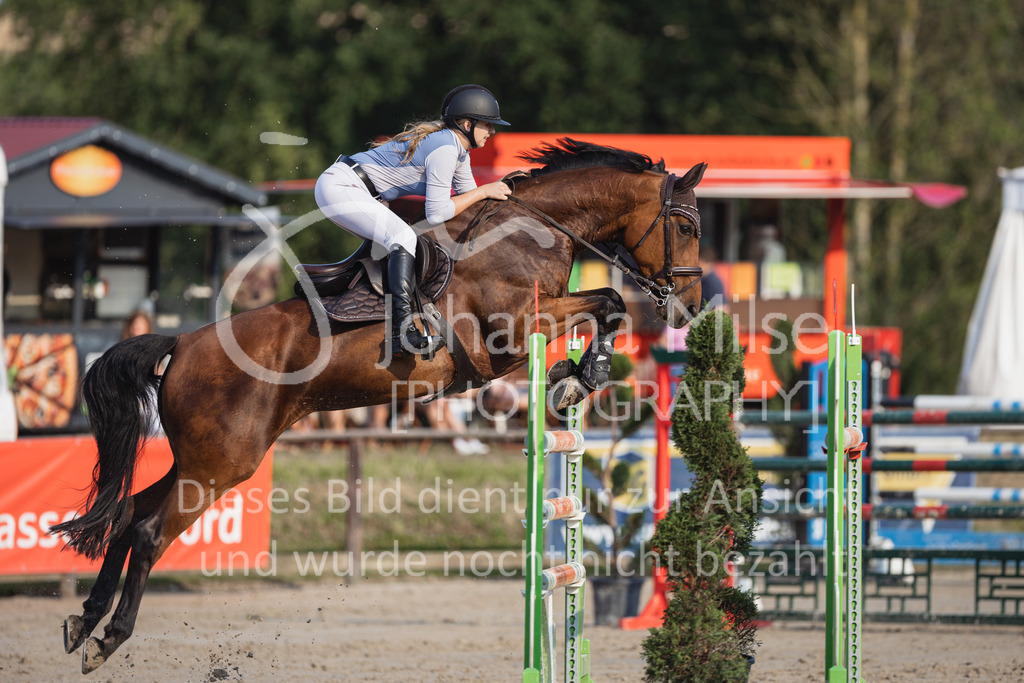 230624_PfSpTa_GroßerPreis-262 | Deine schönsten Turniermomente als professionelle Fotos! Entdecke hochwertige Pferdesport-Fotografie im Online-Shop. Jetzt Fotos finden & bestellen!