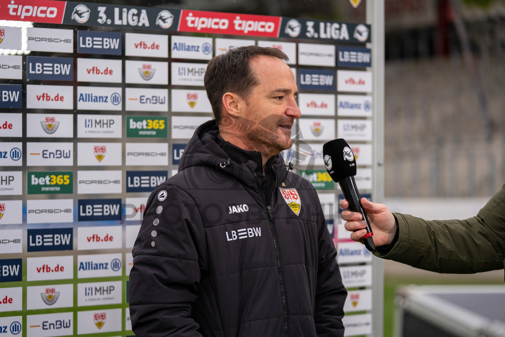 VfB Stuttgart II vs. TSG Hoffenheim II, Fussball, 3. Liga, 26. Spieltag, 15.03.2026 | Nico Willig (Trainer VfB Stuttgart II),VfB Stuttgart II vs. TSG Hoffenheim II, Fussball, 3. Liga, 26. Spieltag, 15.03.2026Foto: photosbyphips/Philip Ziegler