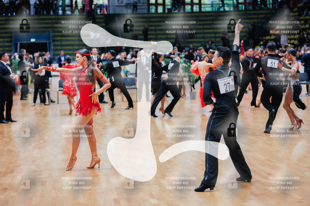 Hessen Tanzt WDSF Open Youth Latin 39th (27) Yurii Gorbatiuk _ Louisa-Marie Jagodzinski (TSC Metropol Hofheim)-2025-05-17-1246 | Webshop for digital downloads and prints of dance sport, event & show photographer Julian Link - Realisiert mit Pictrs.com